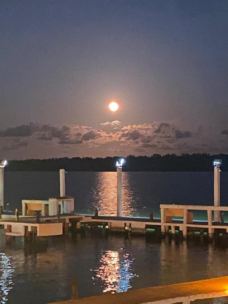 Hotel La Marina Del Rio La Pesca 外观 照片