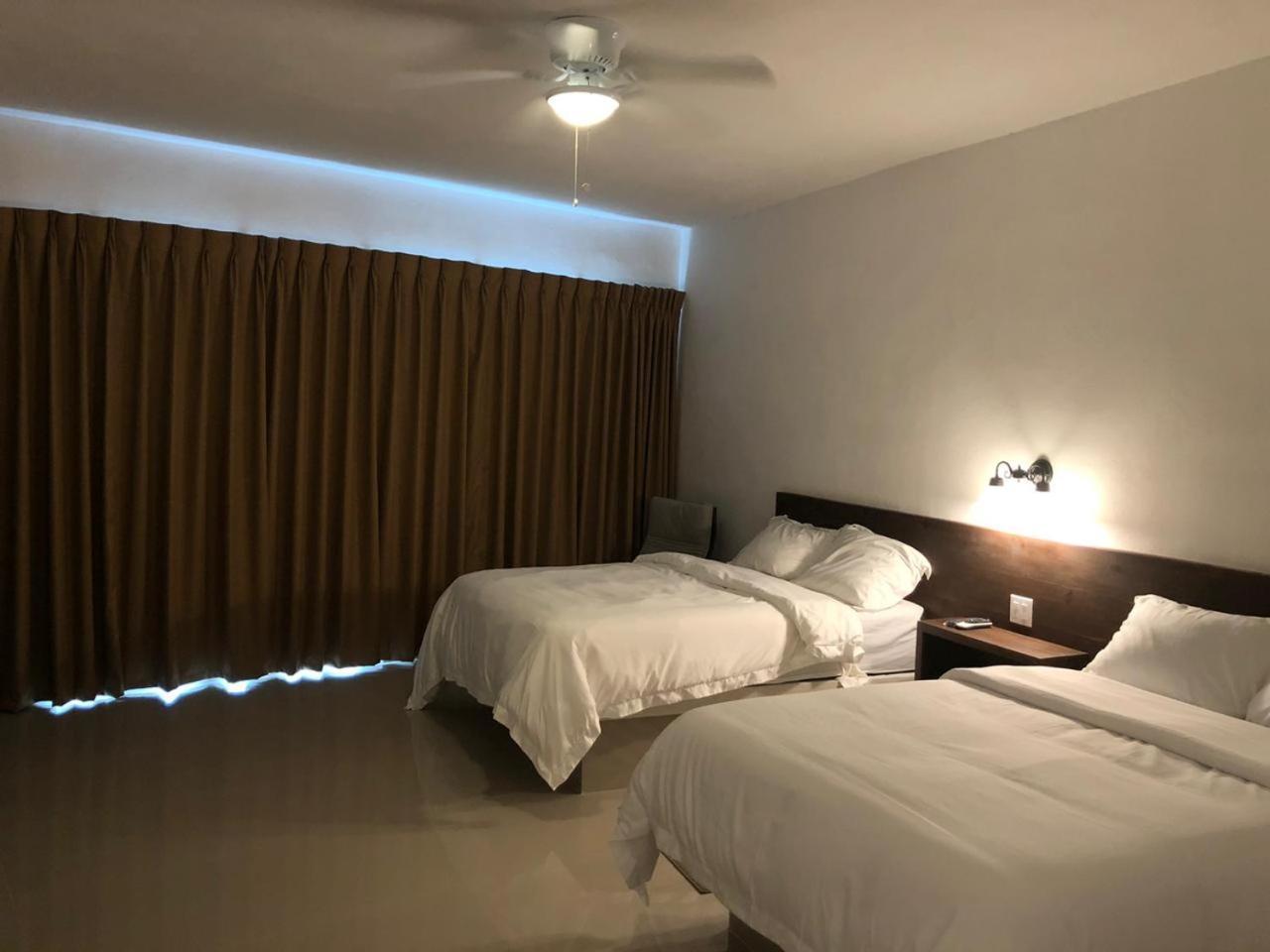 Hotel La Marina Del Rio La Pesca 外观 照片