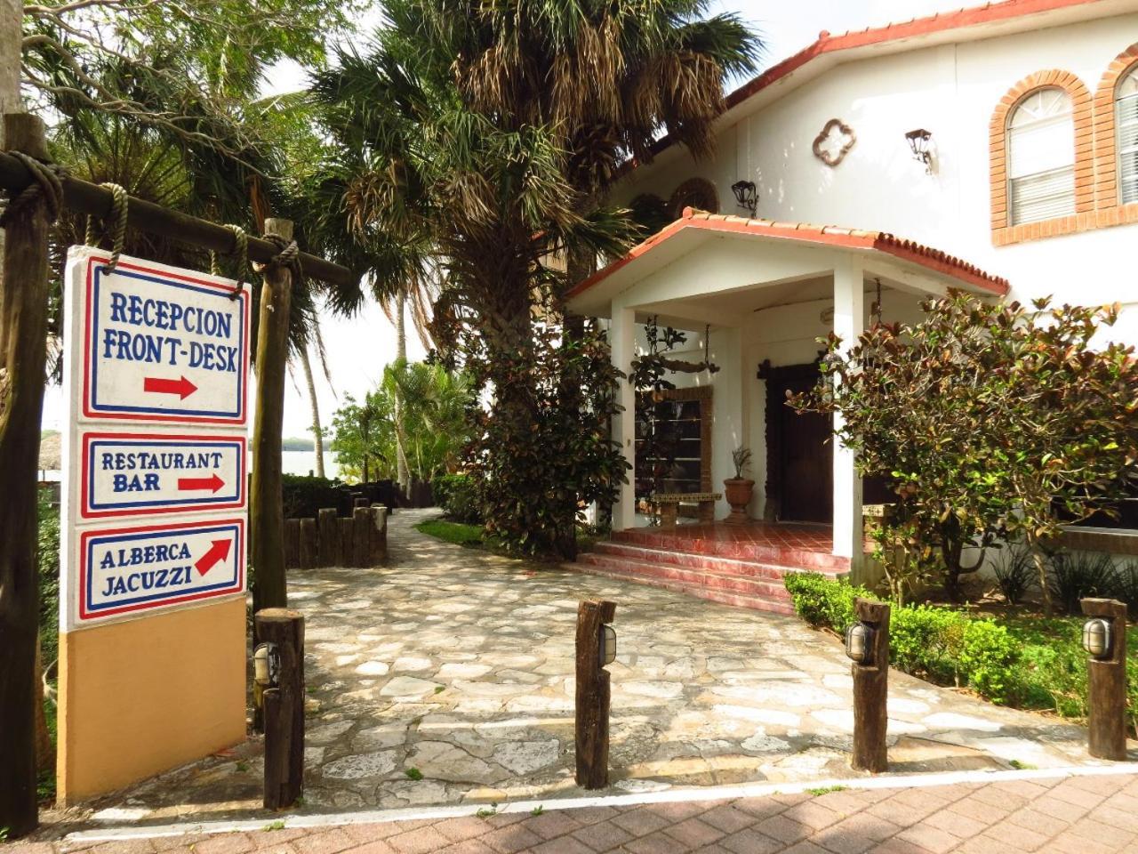Hotel La Marina Del Rio La Pesca 外观 照片